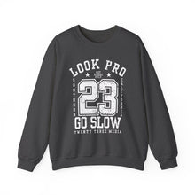 Load image into Gallery viewer, Look Pro Go Slow Uni - Unisex Heavy Blend™ Crewneck Sweatshirt
